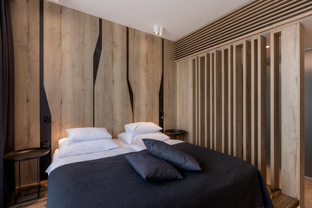 Doppelzimmer mit Balkon